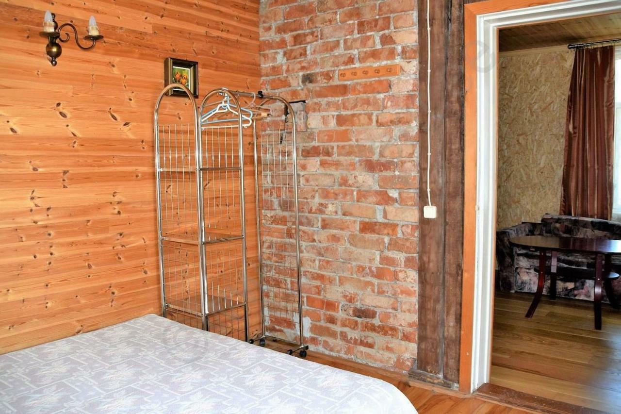 Private Apartment In The Centre Of Parnu/Pernau Buitenkant foto